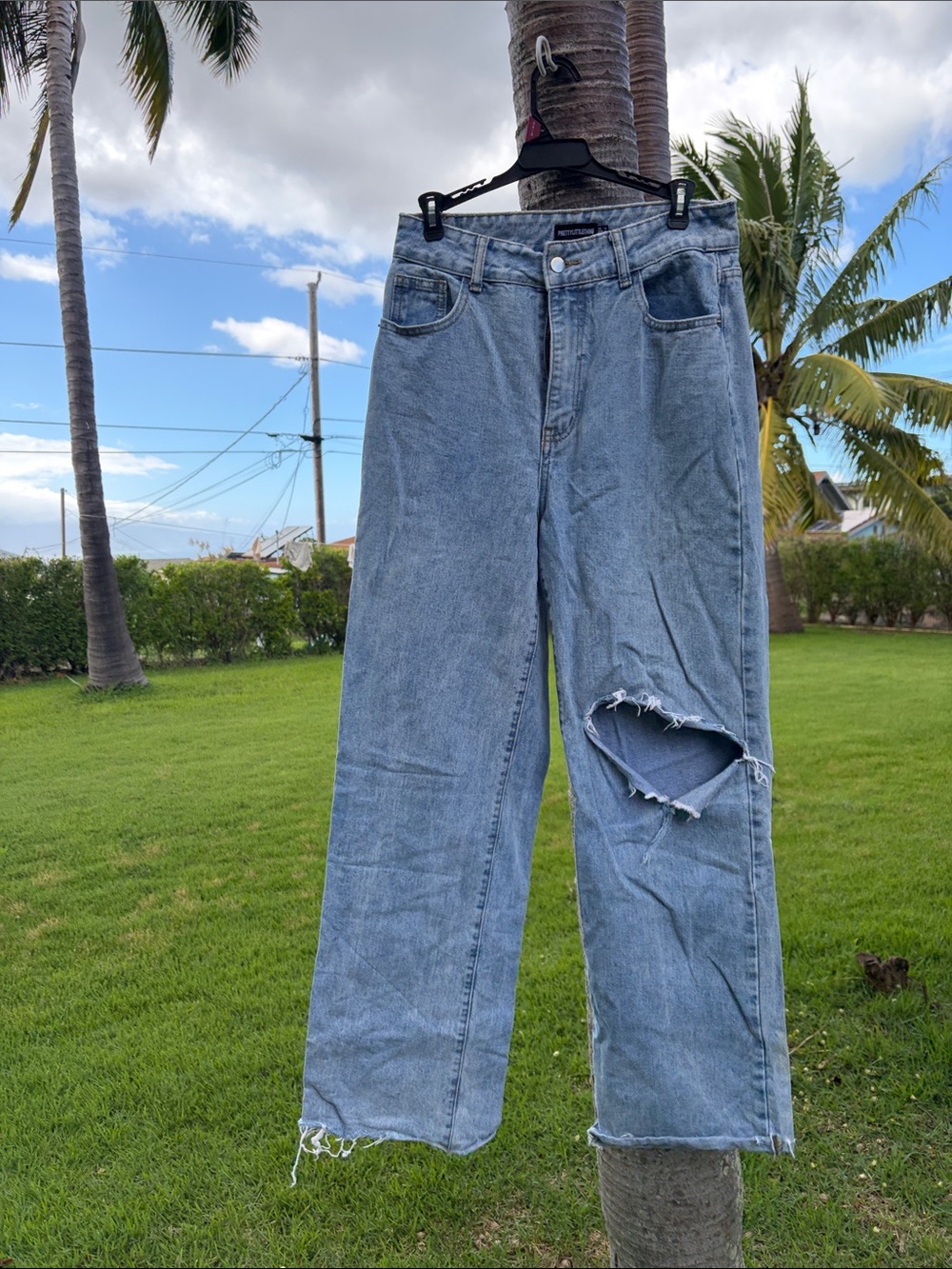 PrettyLittleThing High Waist Wide Leg Light Blue Distressed Relaxed Fit Jeans